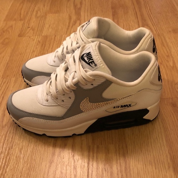 Nike Air Max 90’s with Swarovski Crystals Swoosh - Picture 4 of 9